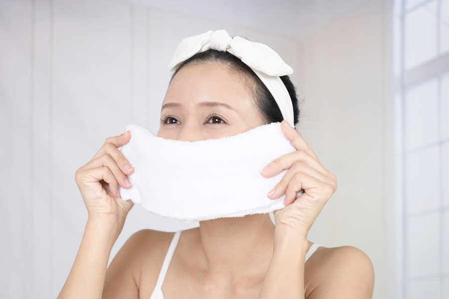 皮脂を抑える正しい洗顔方法
